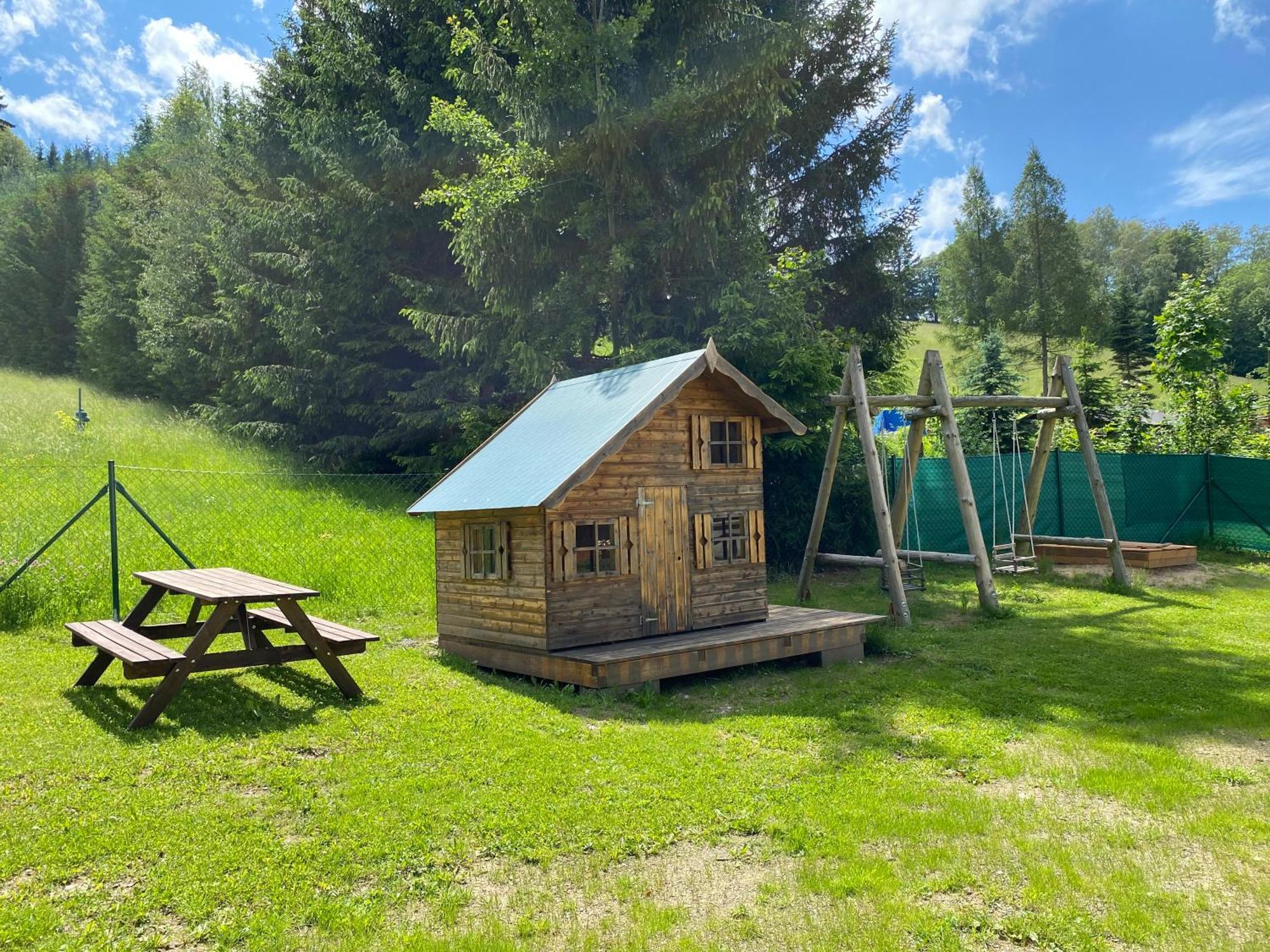 Apartmany Na Sjezdovce Sedloňov Exteriér fotografie